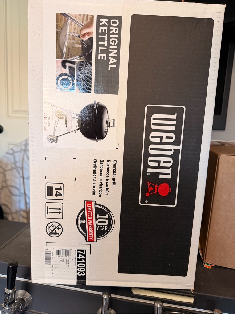 Weber Original Kettle Charcoal Grill